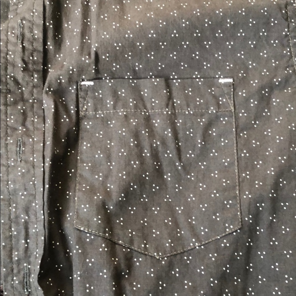 Button down short sleeve - Picture 2 of 3